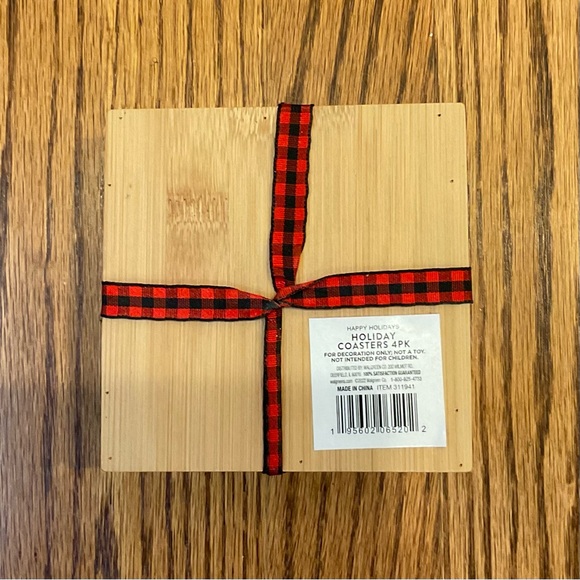 NWT 4-count Holiday Ceramic-Gloss Coasters - Picture 3 of 4